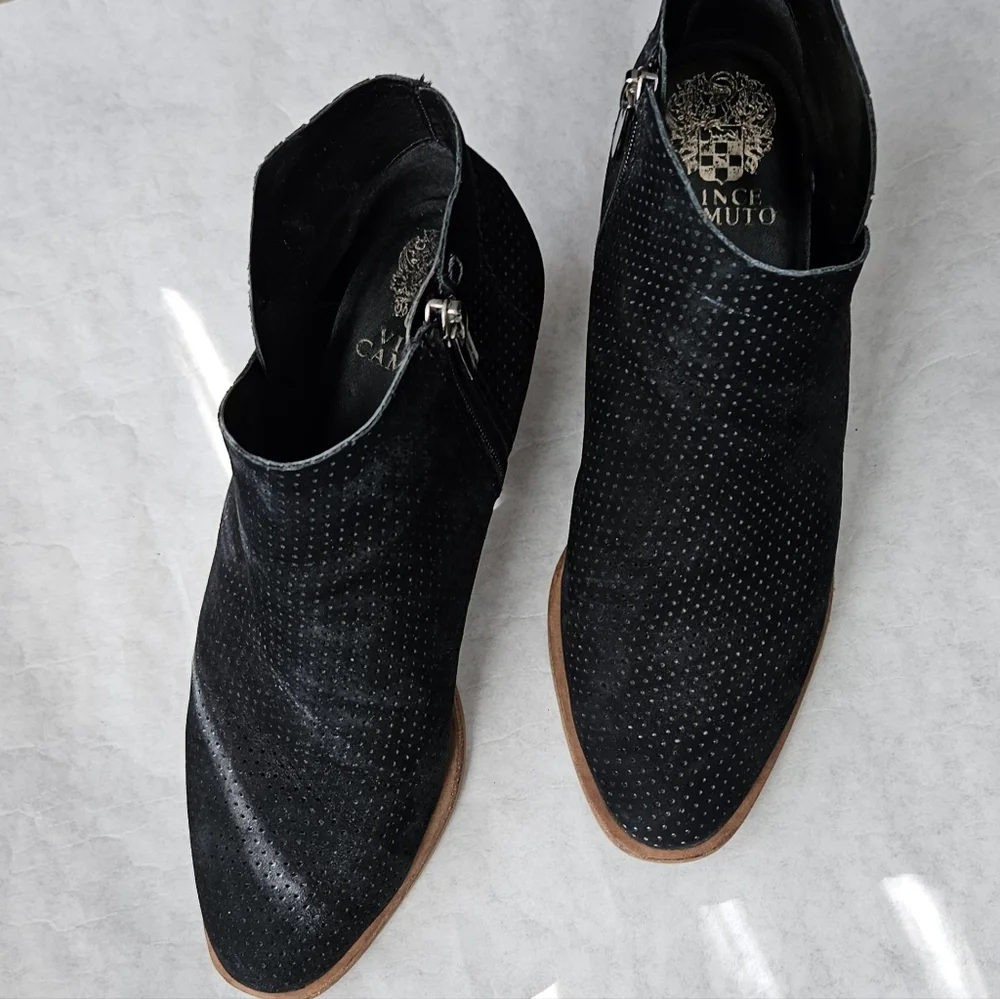 Vince Camuto Suede Ankle Booties Arendara style